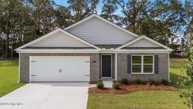 $284,190 | 219 Wood Street, La Grange, NC 28551