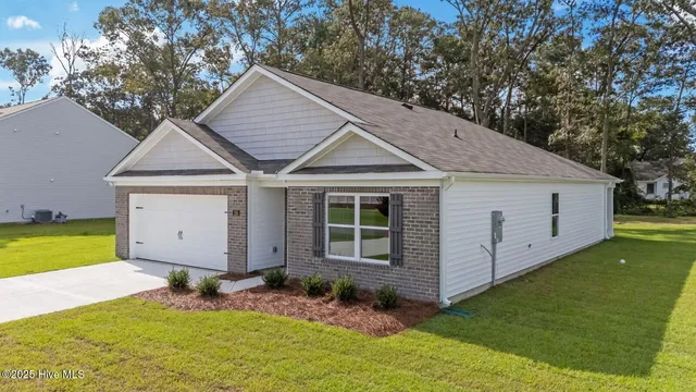 $284,190 | 219 Wood Street, La Grange, NC 28551