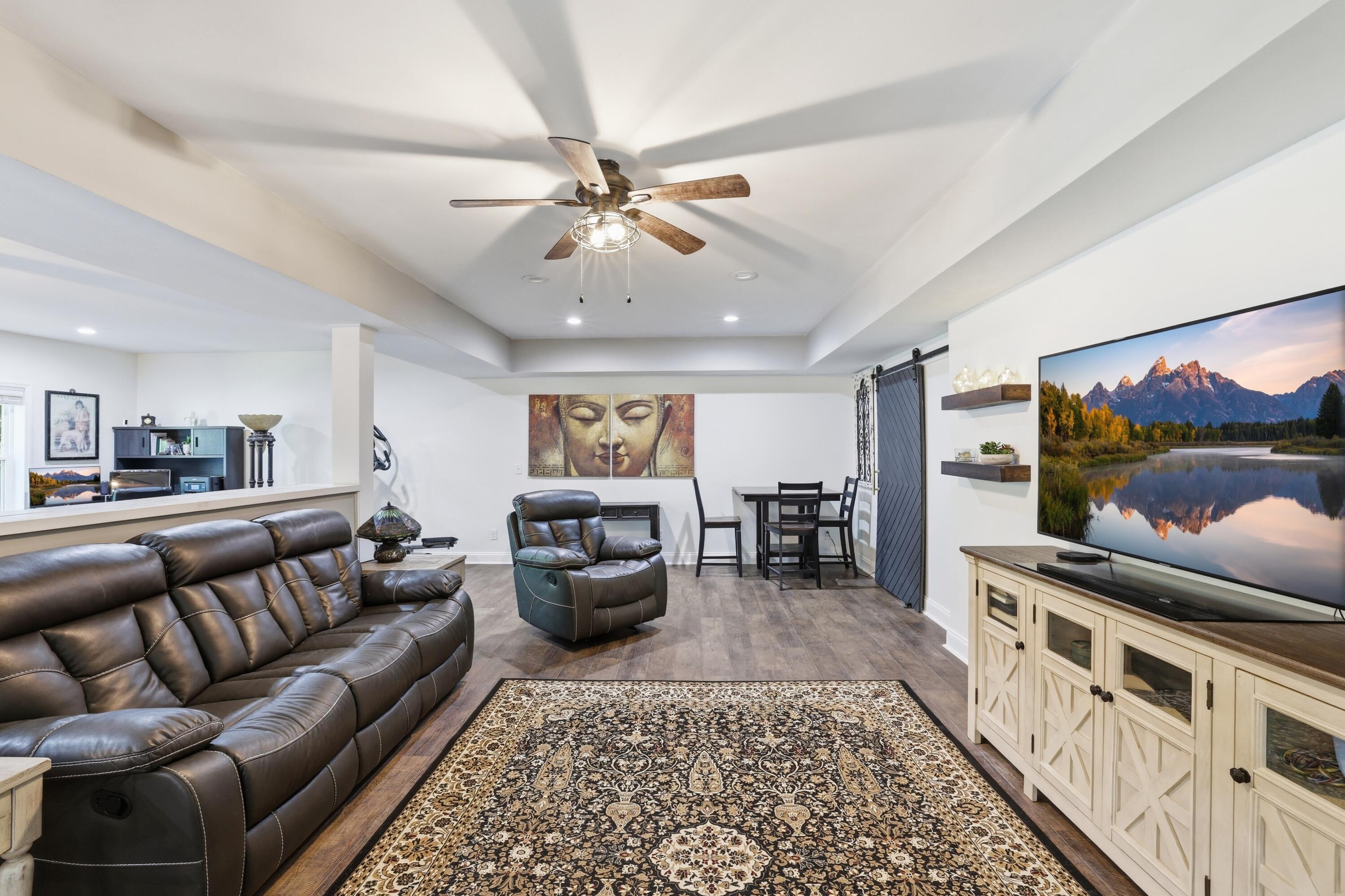5834 Caney Ridge Circle Ooltewah, TN 37363 - Photo 21 of 30 Room for Plenty to Relax and Enjoy