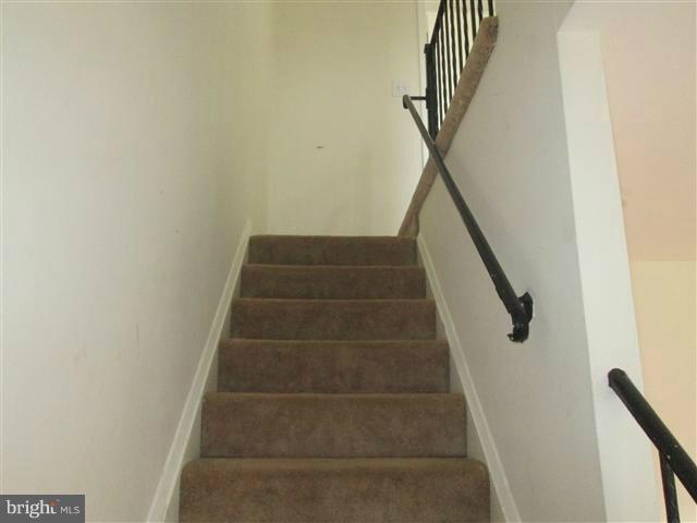 4120 Fallstaff Road Baltimore, MD 21215 - Photo 8 of 18 Interior (General)