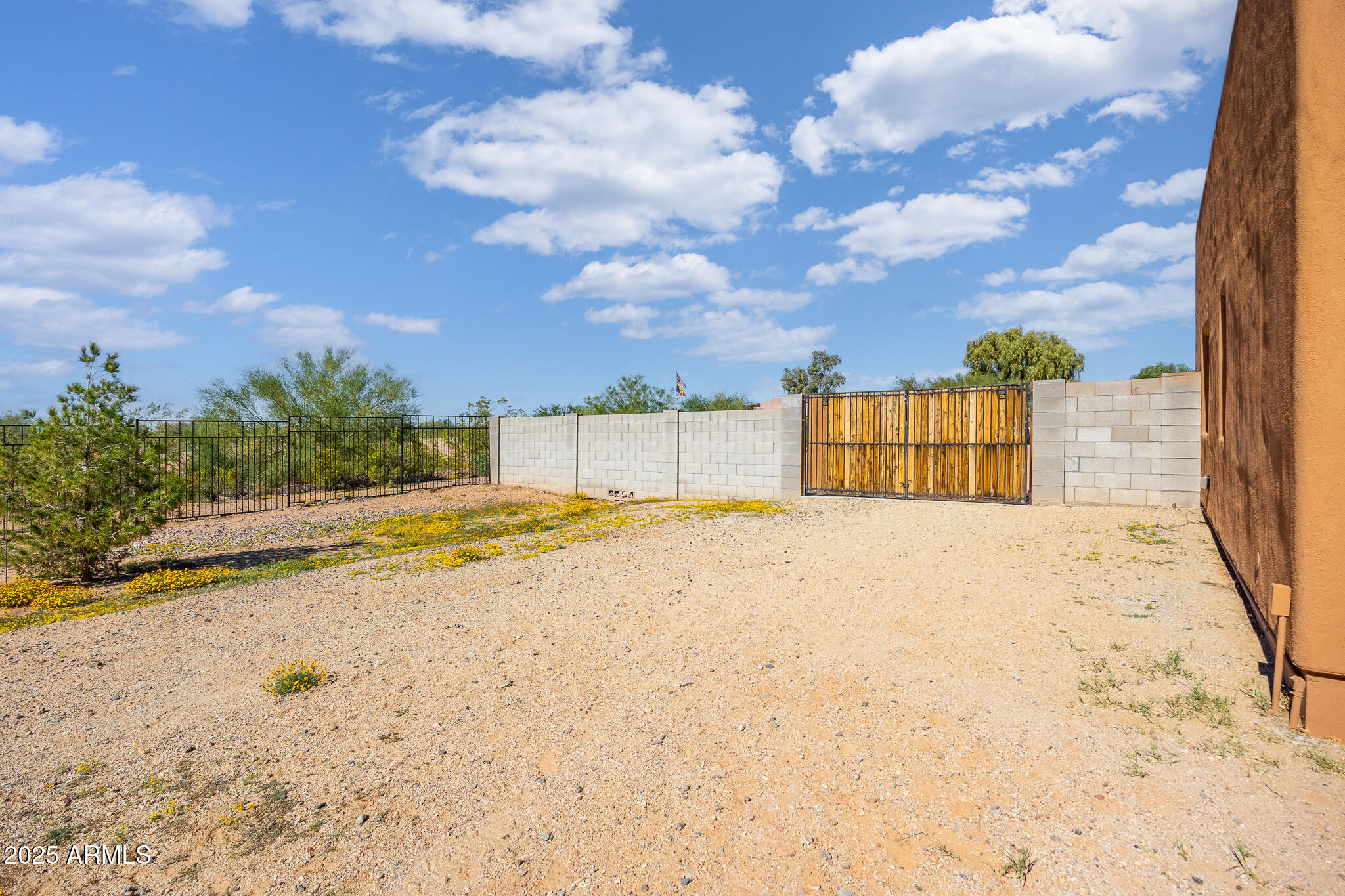 30826 North Crozier Road Wittmann, AZ 85361 - Photo 47 of 65 30826 N Crozier Rd-46