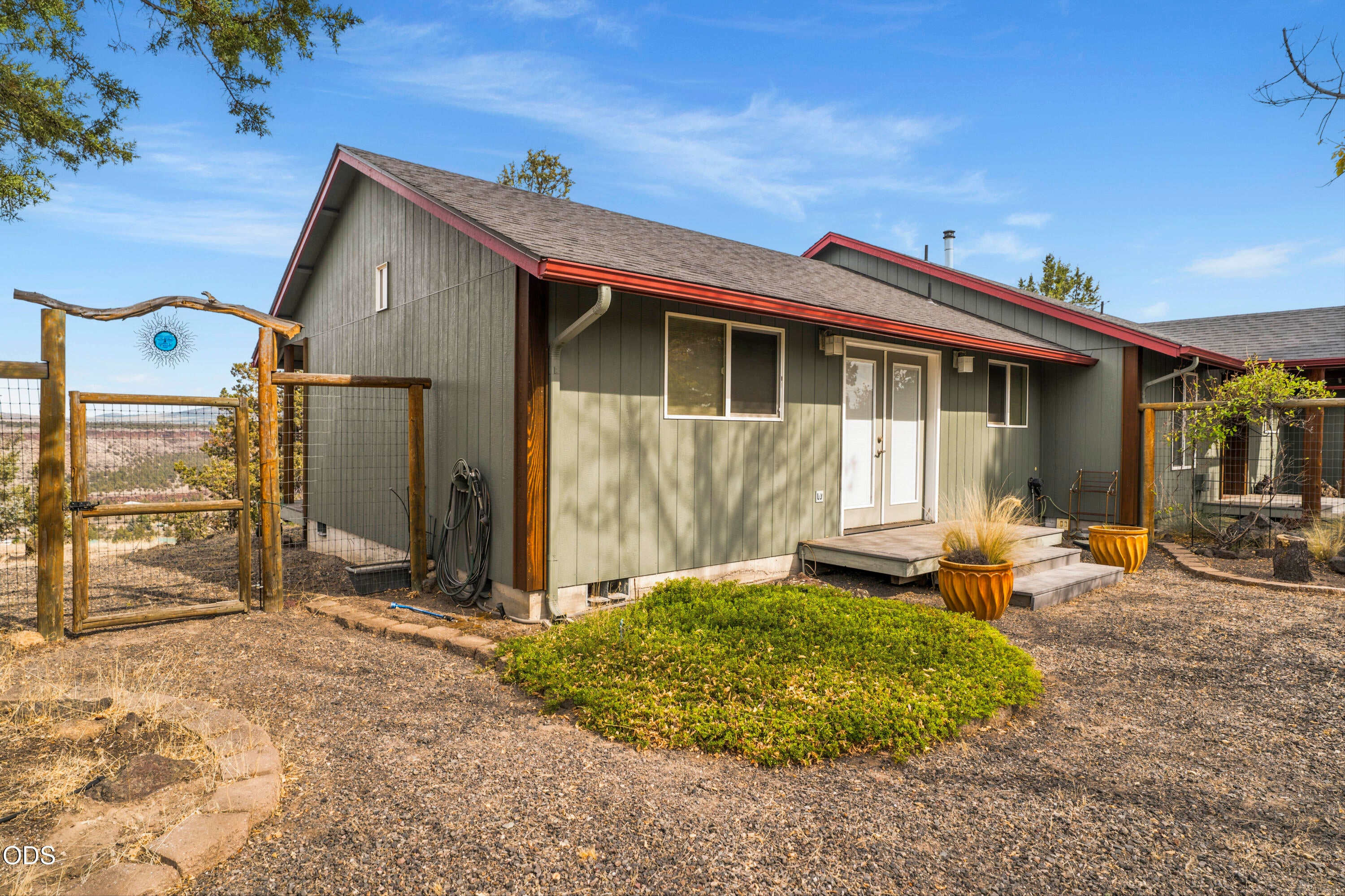 6040 Southwest Shad Road Terrebonne, OR 97760 - Photo 63 of 82 Gallery Image 63