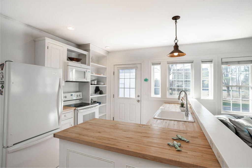 40 Wilson Road Kittery, ME 03904 - Photo 5 of 36 40 Wilson Rd, Kittery