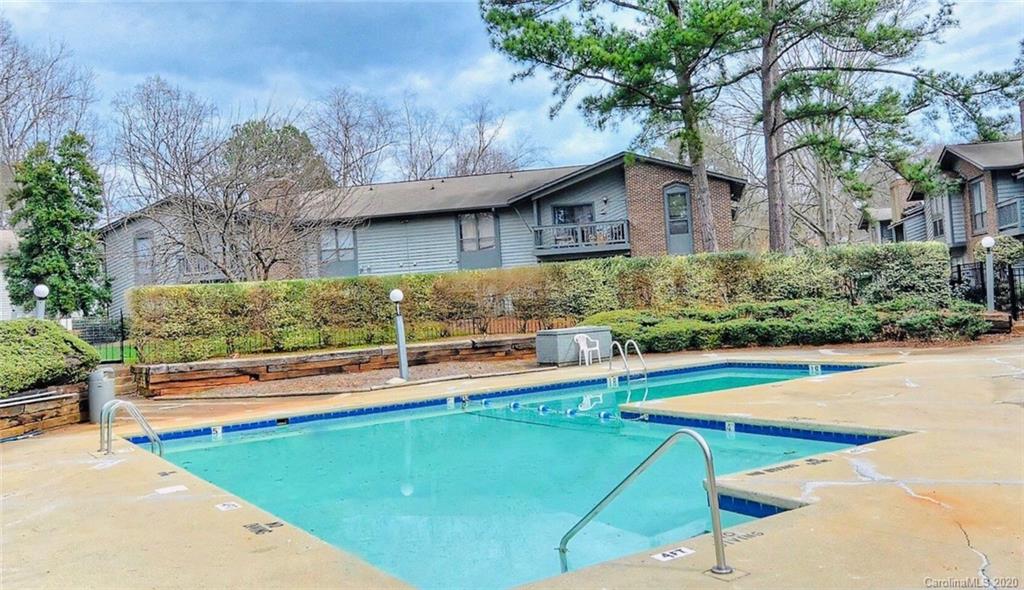 4912 Sardis Road, Unit C Charlotte, NC 28270 - Photo 18 of 21 Gallery Image 18
