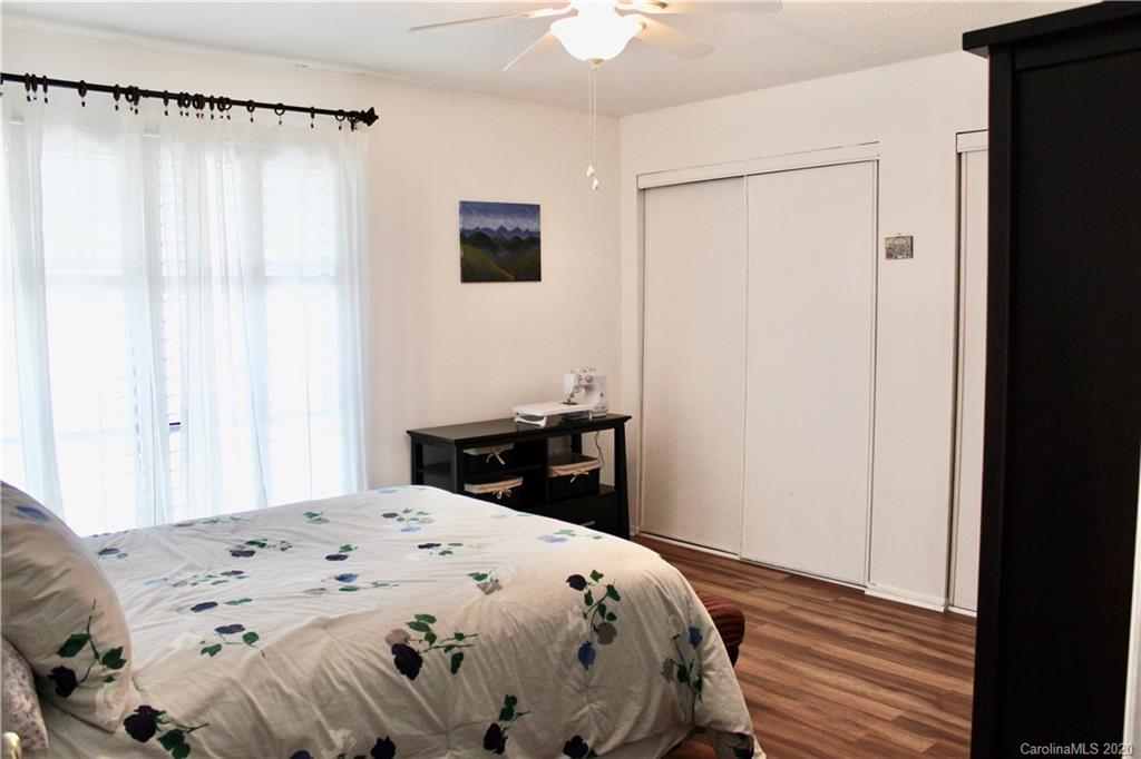 4912 Sardis Road, Unit C Charlotte, NC 28270 - Photo 6 of 21 Gallery Image 6