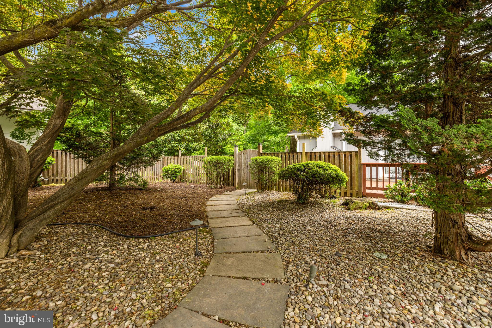 41726 Stumptown Road Leesburg, VA 20176 - Photo 43 of 91 Hardscaping / Walkway from Driveway to Back Yard
