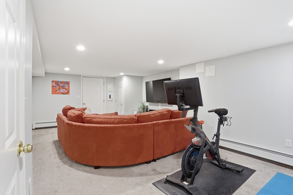 88 Southfield Road Concord, MA 01742 - Photo 33 of 41