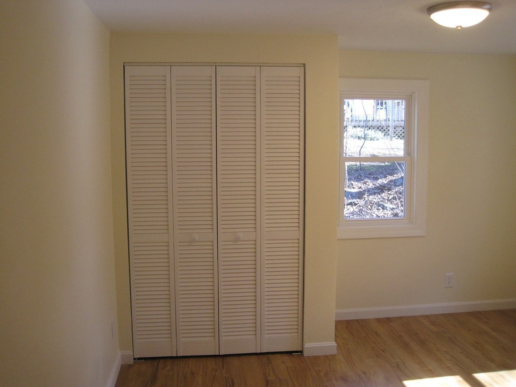 19 Inwood Road Auburn, MA 01501 - Photo 12 of 25 Gallery Image 12