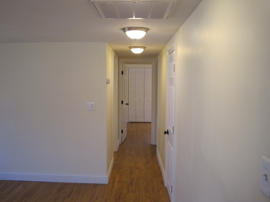 19 Inwood Road Auburn, MA 01501 - Photo 9 of 25 Gallery Image 9