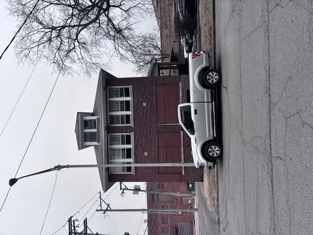 $200,000 | 2412 High Street, Blue Island, IL 60406