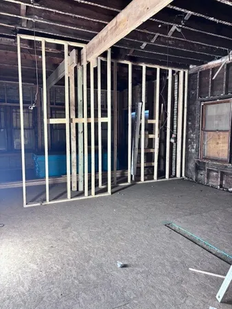 $200,000 | 2412 High Street, Blue Island, IL 60406