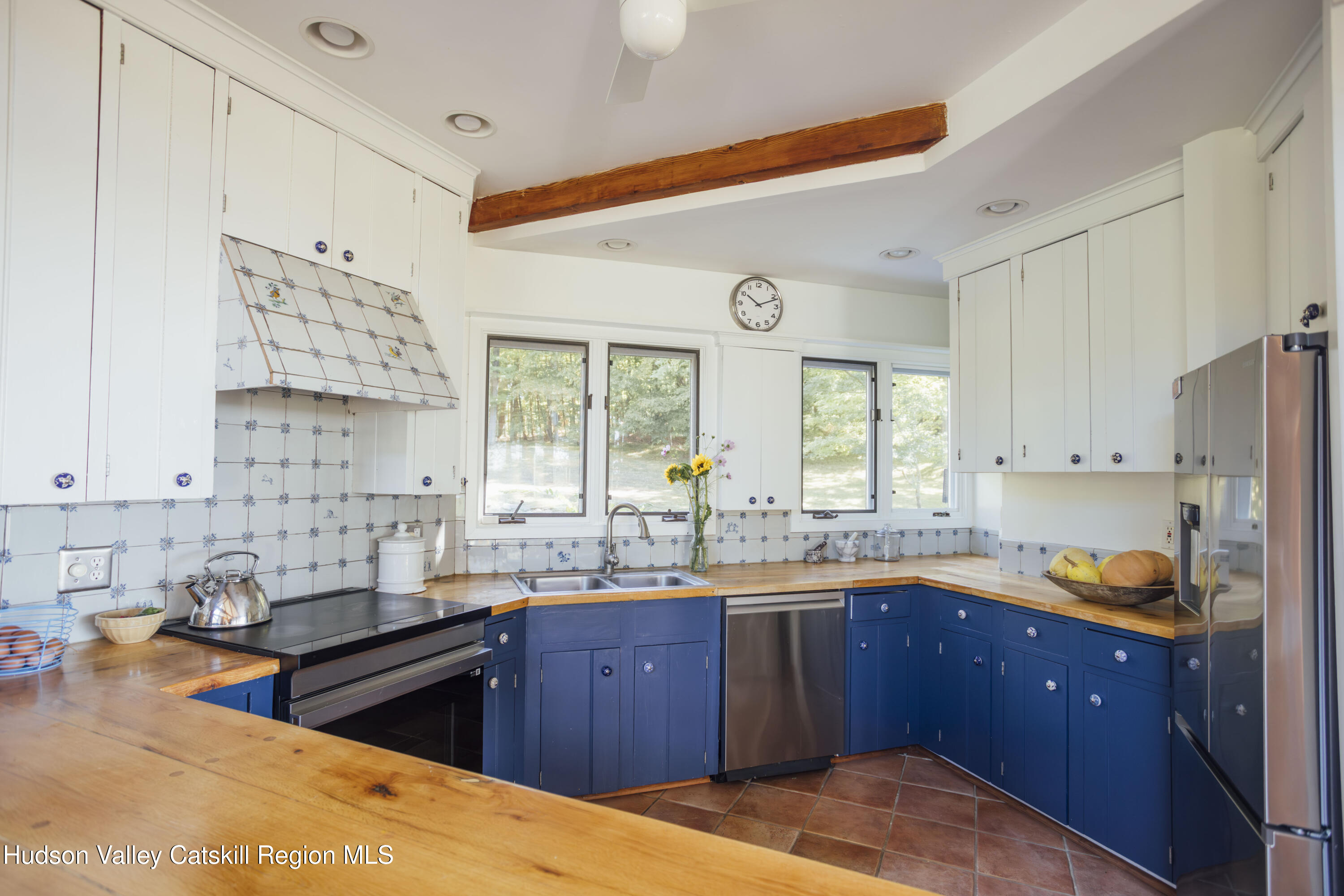 2429 County Rte 9 East Chatham, NY 12060 - Photo 11 of 59 7M6A2201