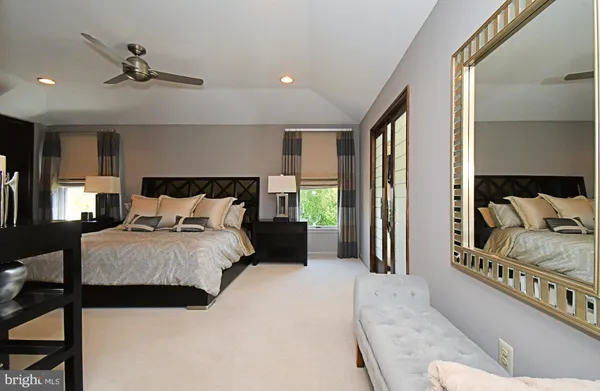 $975,000 | 27 Arabian Way, Holland, PA 18966