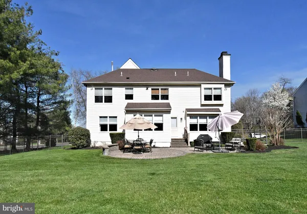 $975,000 | 27 Arabian Way, Holland, PA 18966