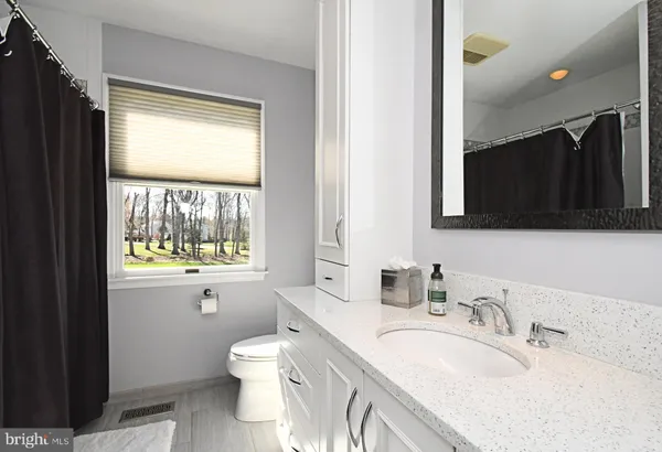 $975,000 | 27 Arabian Way, Holland, PA 18966
