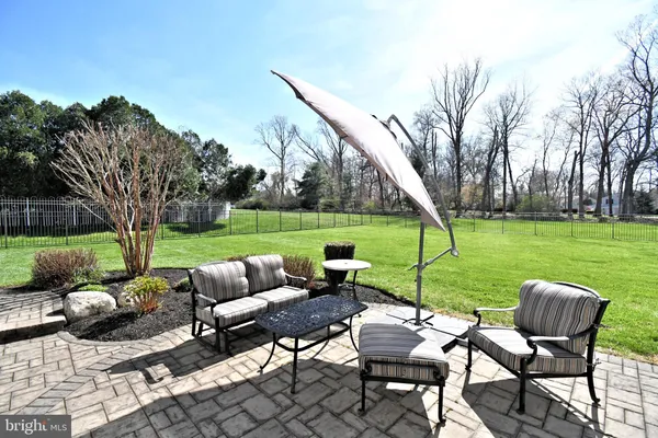 $975,000 | 27 Arabian Way, Holland, PA 18966
