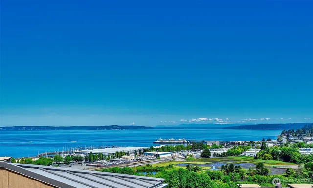 $1,049,950 | 50 Pine Street, Unit 105, Edmonds, WA 98020