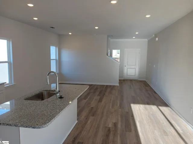 $277,990 | 458 Haddon Trail, Woodruff, SC 29388