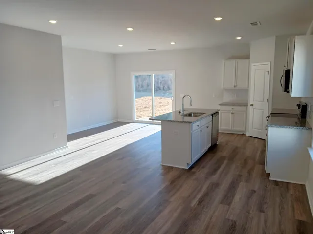 $277,990 | 458 Haddon Trail, Woodruff, SC 29388