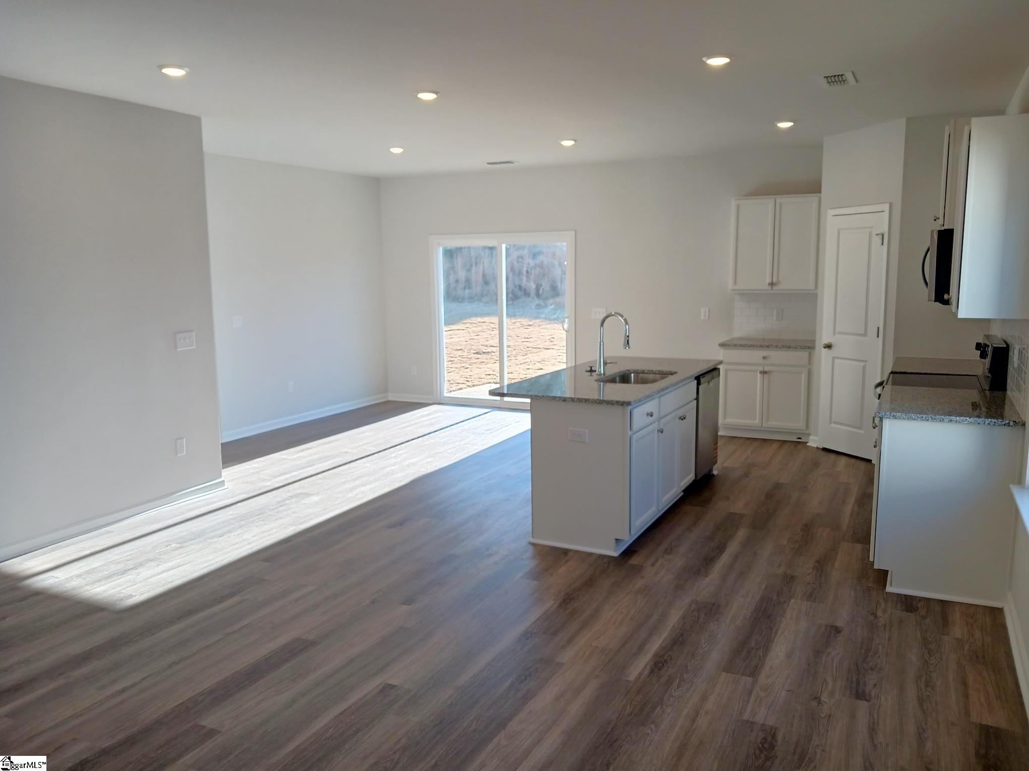 458 Haddon Trail Woodruff, SC 29388 - Photo 7 of 30