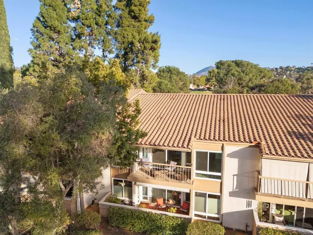 $495,000 | 12555 Oaks N Drive, Unit 203, San Diego, CA 92128