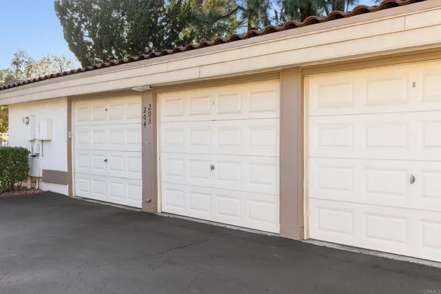 $495,000 | 12555 Oaks N Drive, Unit 203, San Diego, CA 92128