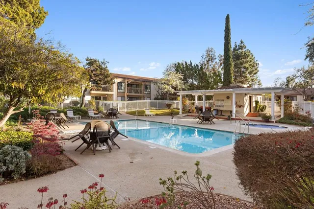 $495,000 | 12555 Oaks N Drive, Unit 203, San Diego, CA 92128