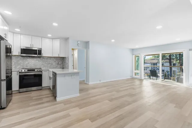 $495,000 | 12555 Oaks N Drive, Unit 203, San Diego, CA 92128