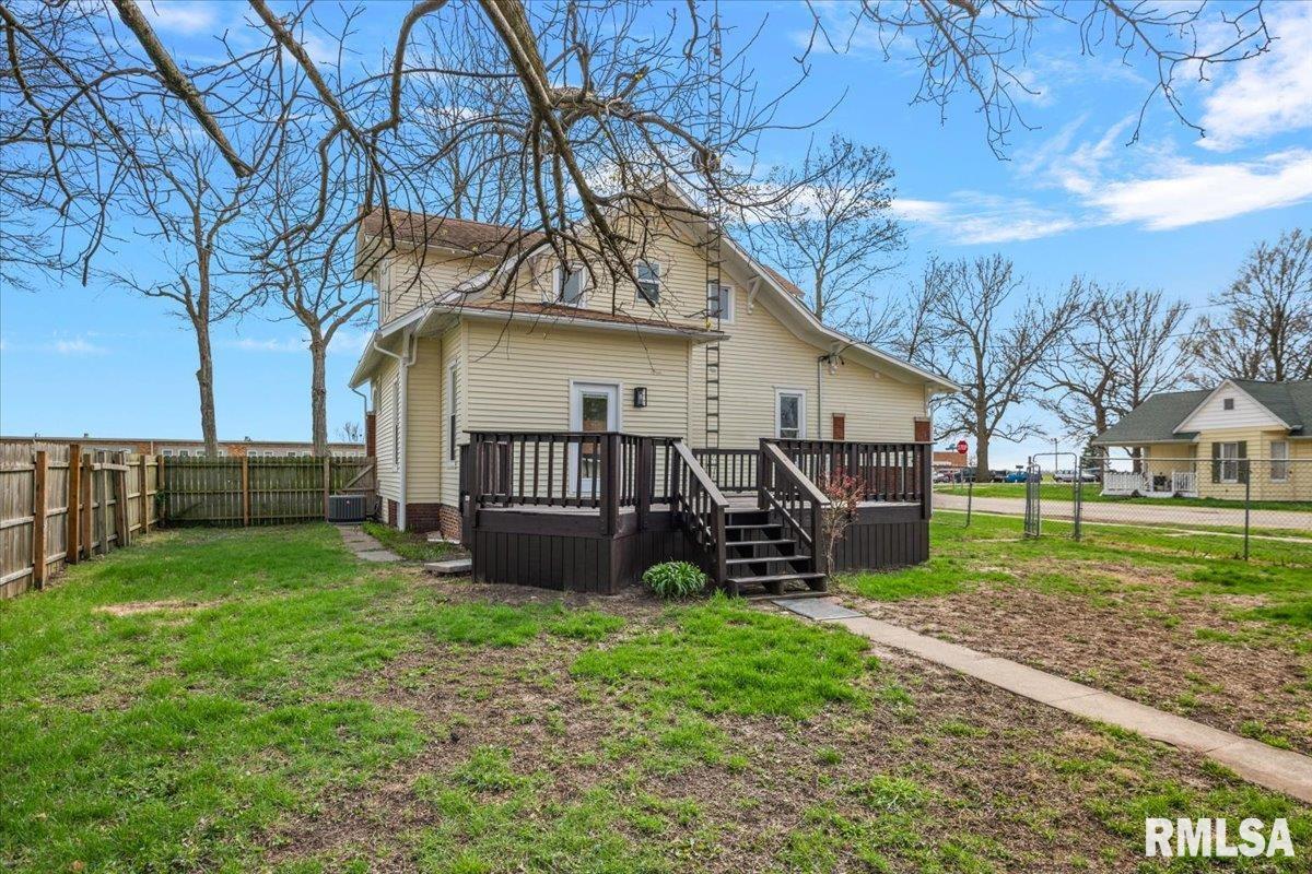 445 South Cleveland Street Greenview, IL 62642 - Photo 34 of 35