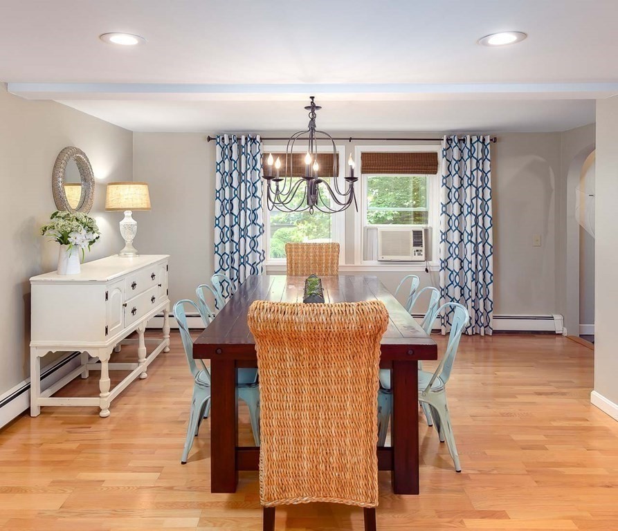 185 Middle Road Southborough, MA 01772 - Photo 14 of 36 Gallery Image 14