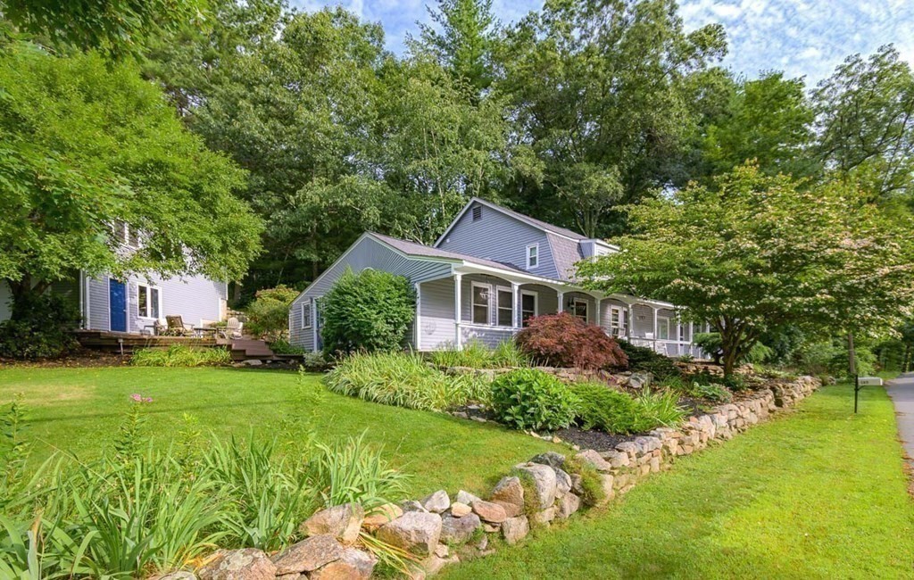 185 Middle Road Southborough, MA 01772 - Photo 35 of 36 Gallery Image 35