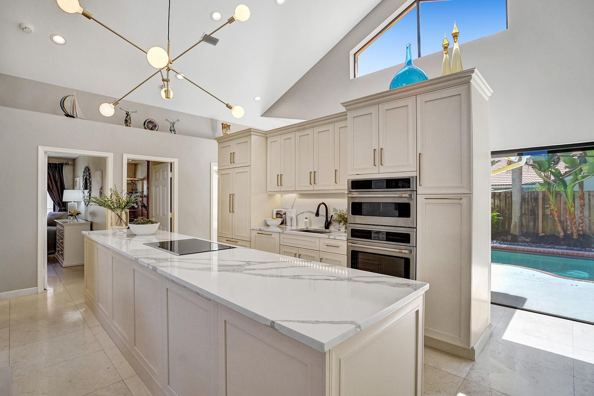 374 Prairie Rose Lane Boca Raton, FL 33487 - Photo 6 of 56 DSC03189