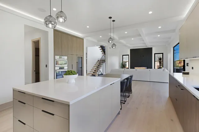 $1,750,000 | 23277 Enclave Lane, Lake Barrington, IL 60010