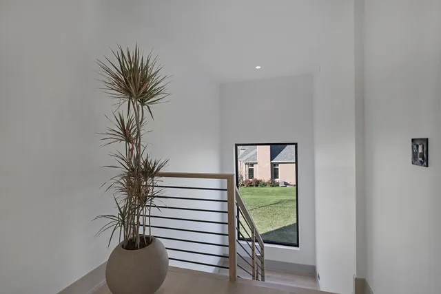 $1,750,000 | 23277 Enclave Lane, Lake Barrington, IL 60010