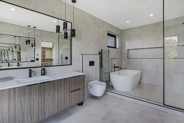 $1,750,000 | 23277 Enclave Lane, Lake Barrington, IL 60010