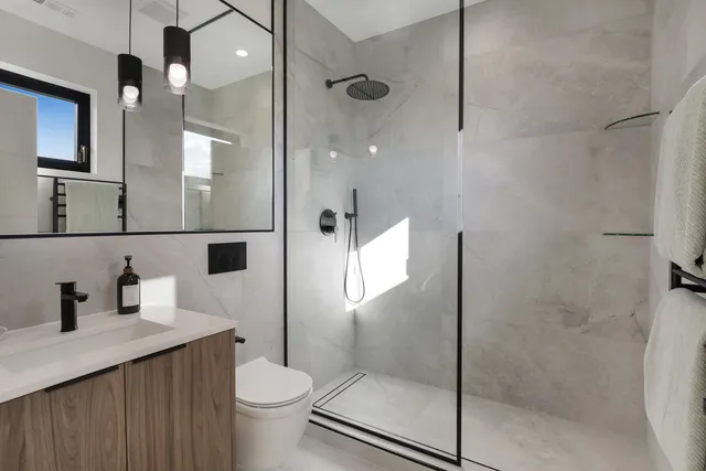 $1,750,000 | 23277 Enclave Lane, Lake Barrington, IL 60010