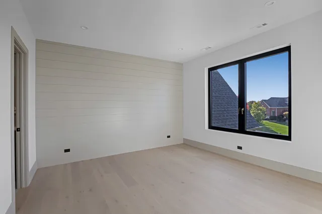 $1,750,000 | 23277 Enclave Lane, Lake Barrington, IL 60010