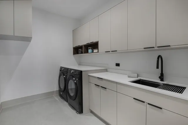 $1,750,000 | 23277 Enclave Lane, Lake Barrington, IL 60010