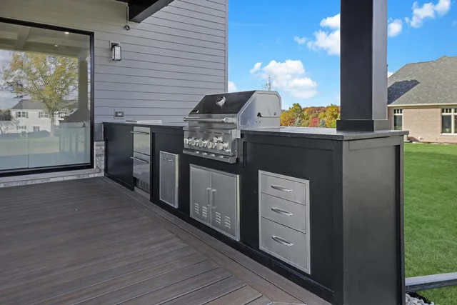 $1,750,000 | 23277 Enclave Lane, Lake Barrington, IL 60010