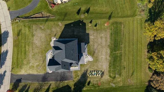 $1,750,000 | 23277 Enclave Lane, Lake Barrington, IL 60010