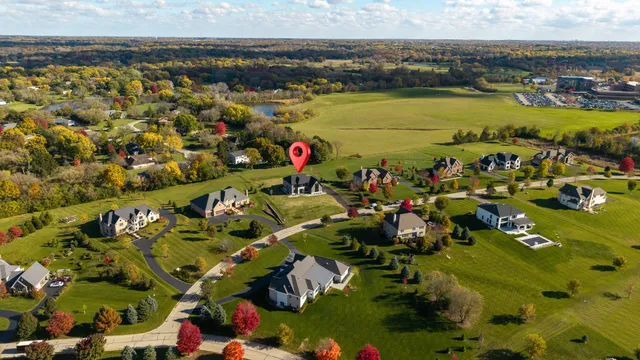 $1,750,000 | 23277 Enclave Lane, Lake Barrington, IL 60010