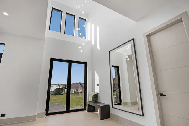 $1,750,000 | 23277 Enclave Lane, Lake Barrington, IL 60010