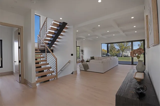 $1,750,000 | 23277 Enclave Lane, Lake Barrington, IL 60010