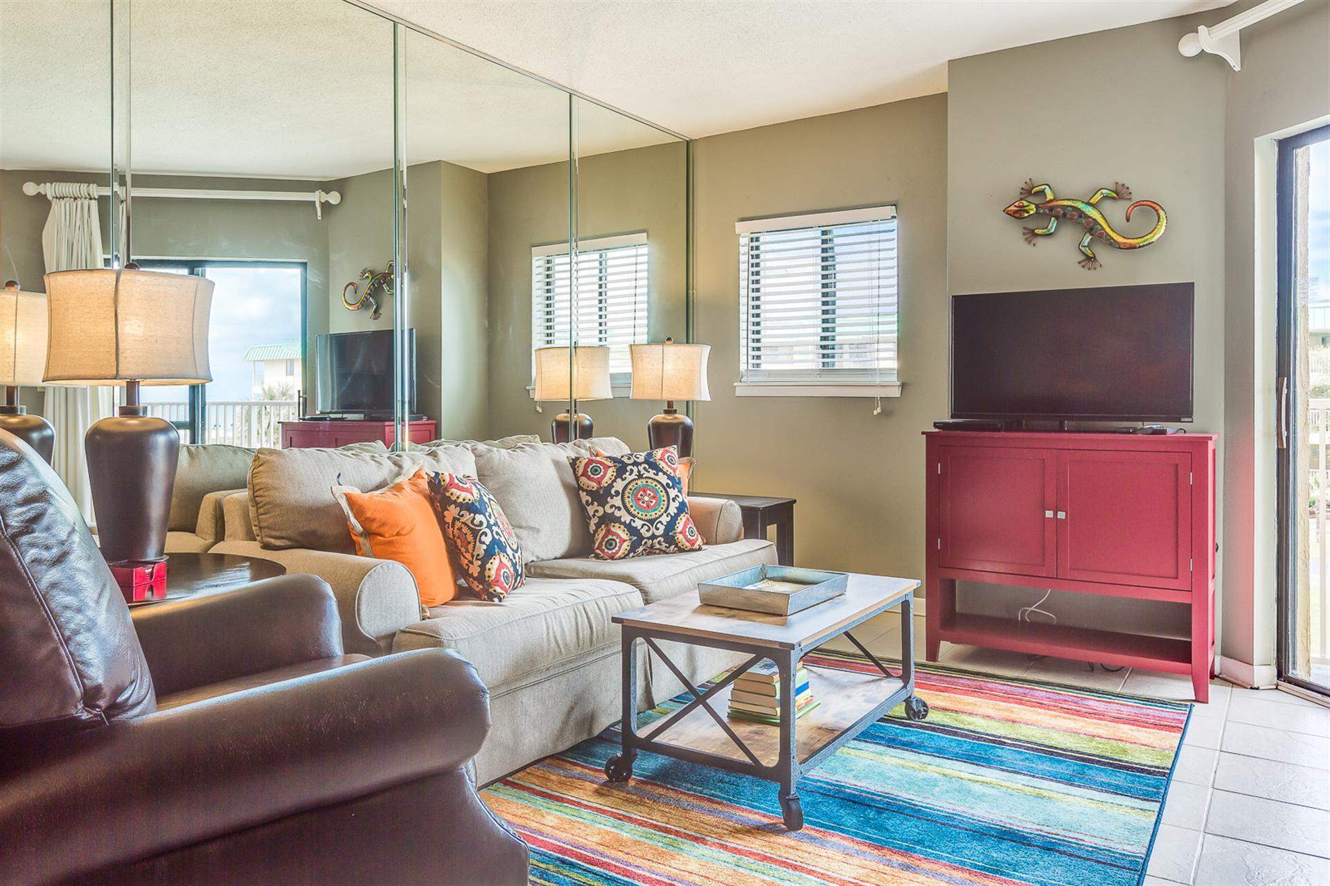 375 Plantation Road, Unit 5113 Gulf Shores, AL 36542 - Photo 2 of 17 Living Room