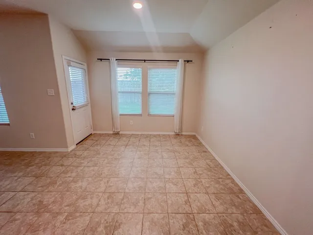 $1,650 | 324 Druse Lane, Jarrell, TX 76537