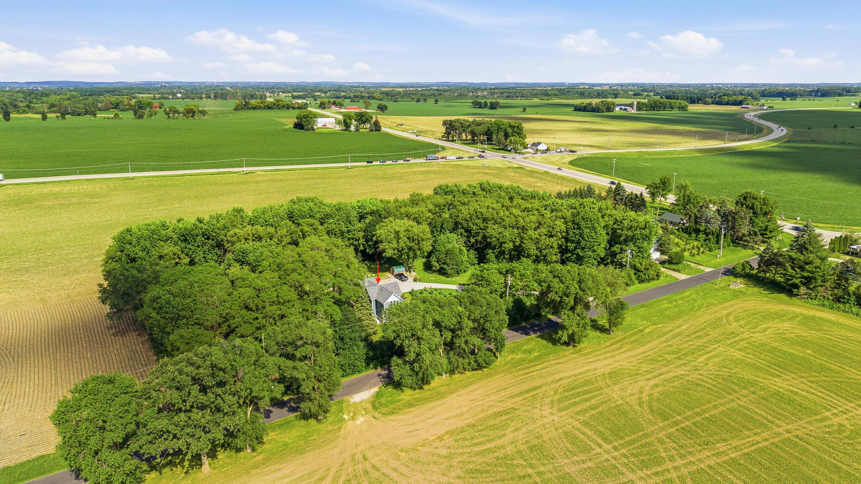 N6934 High Point Road Oak Grove, WI 53916 - Photo 37 of 40 DJI_20260622152844_0165_D