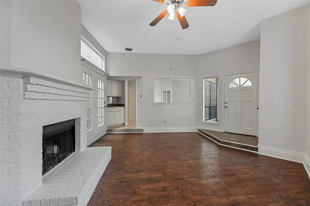 $1,850 | 3500 East Park Boulevard, Unit 203, Plano, TX 75074