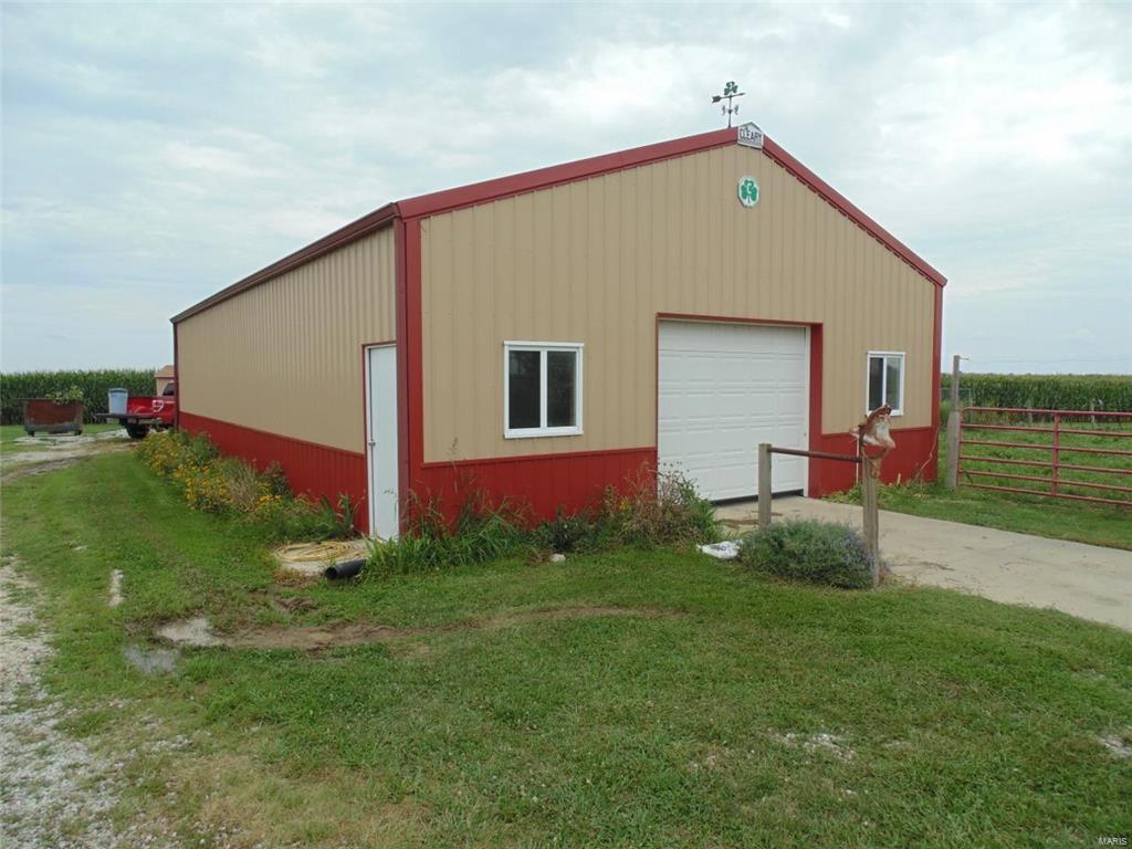 6504 Rockwell Road New Douglas, IL 62074 - Photo 2 of 63