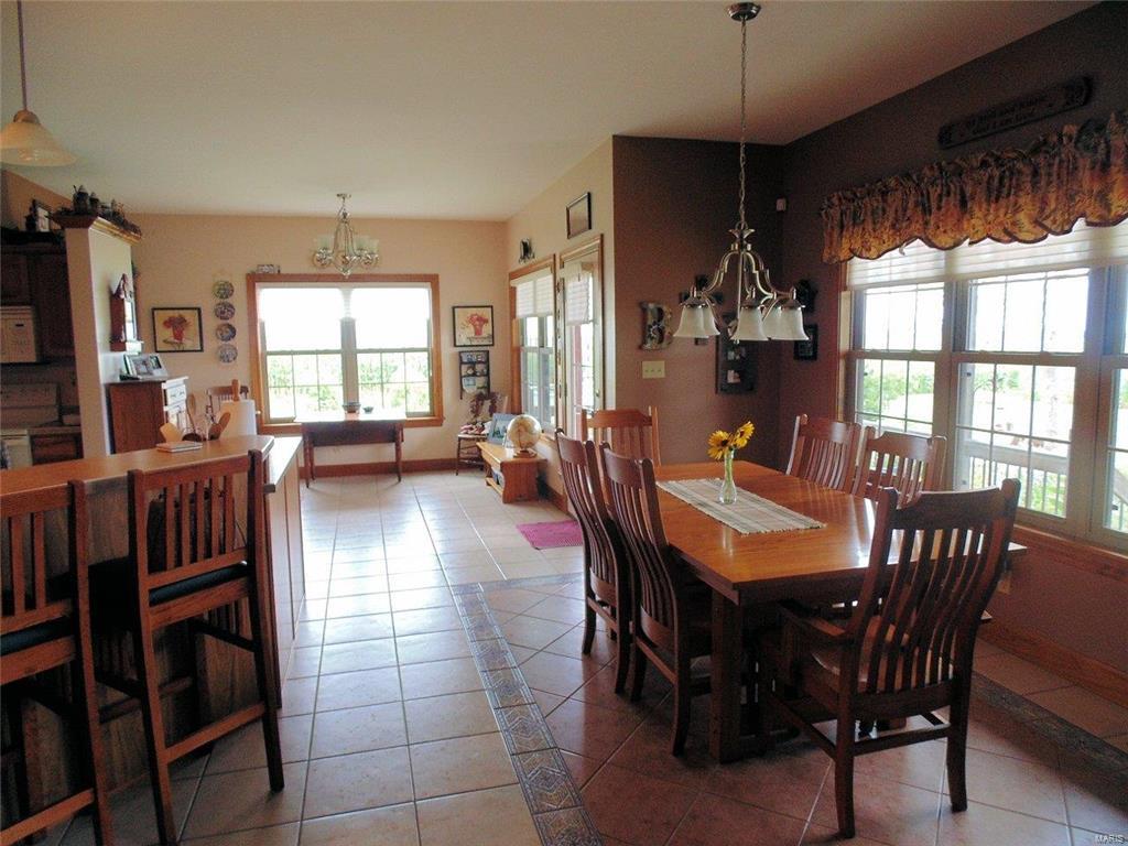 6504 Rockwell Road New Douglas, IL 62074 - Photo 5 of 63