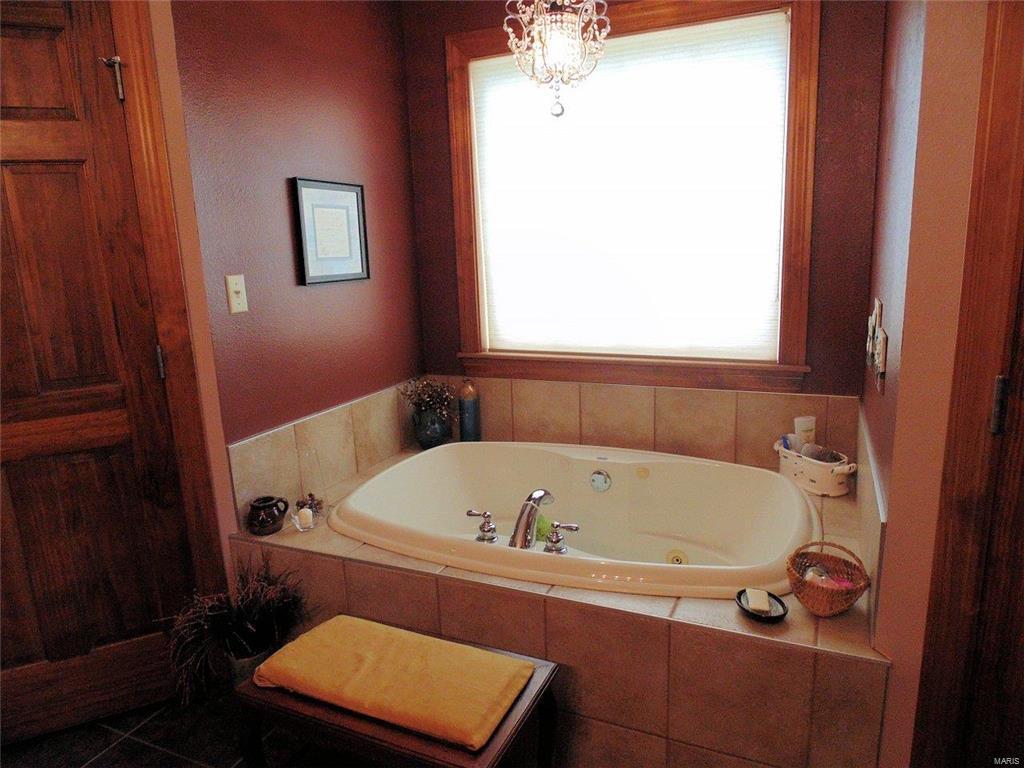 6504 Rockwell Road New Douglas, IL 62074 - Photo 10 of 63